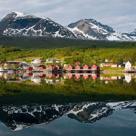 Hotell Foldvik Bryggeferie Gratangen